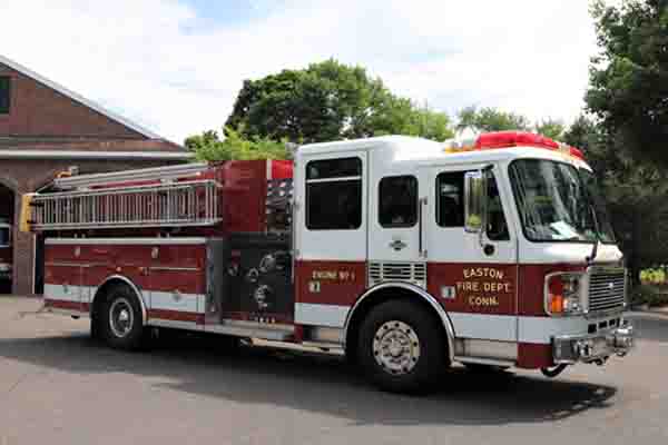 Engine 1 - American La France 'Eagle' - View 2
