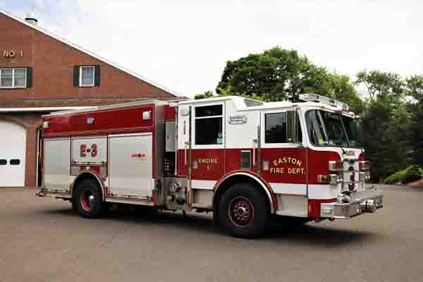 Engine 3 - Pierce 'Puck' - View 2