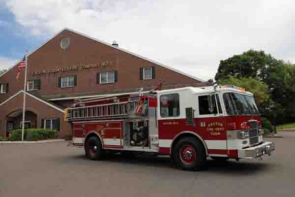 Engine 4 - Pierce 'Dash' - View 2
